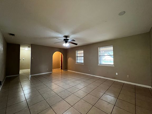 2nd image of 1359 Melissa Dr
