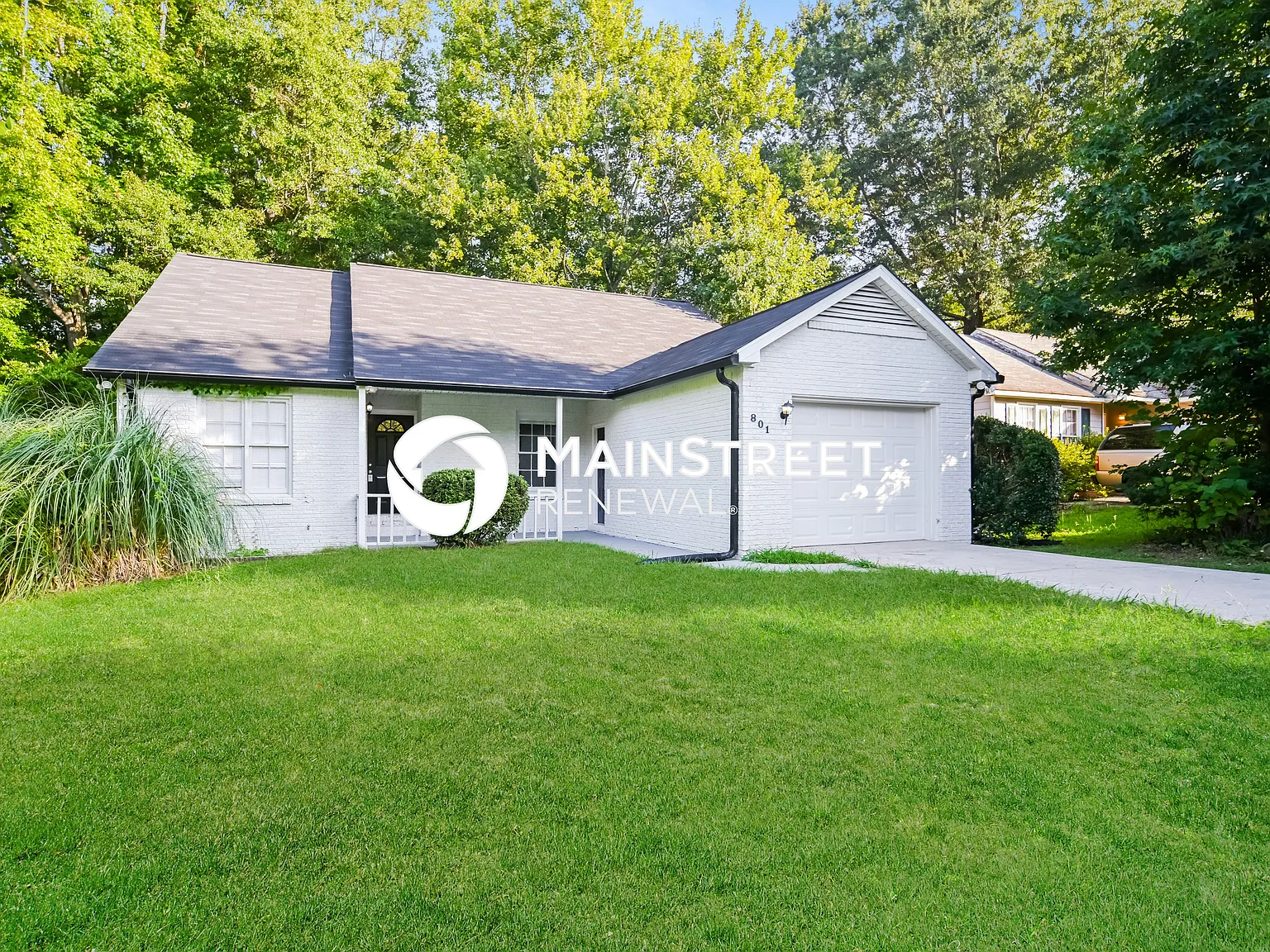 801 Redland Dr — Photo 2