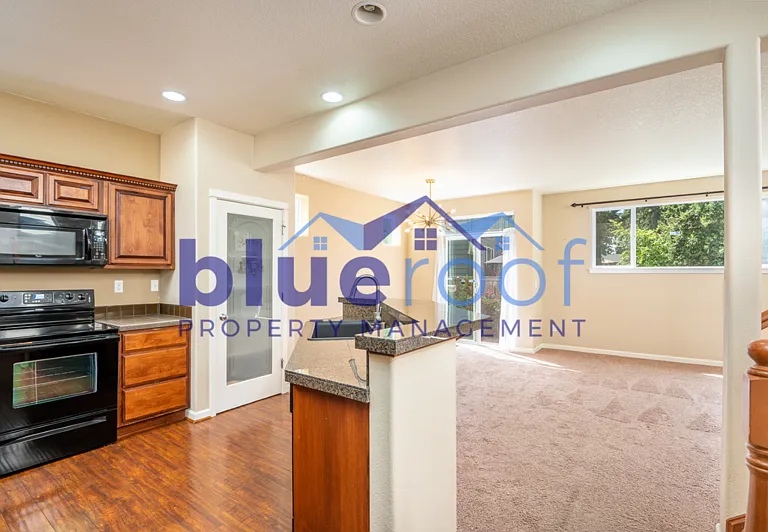 20959 SW Edgemont St — Photo 4
