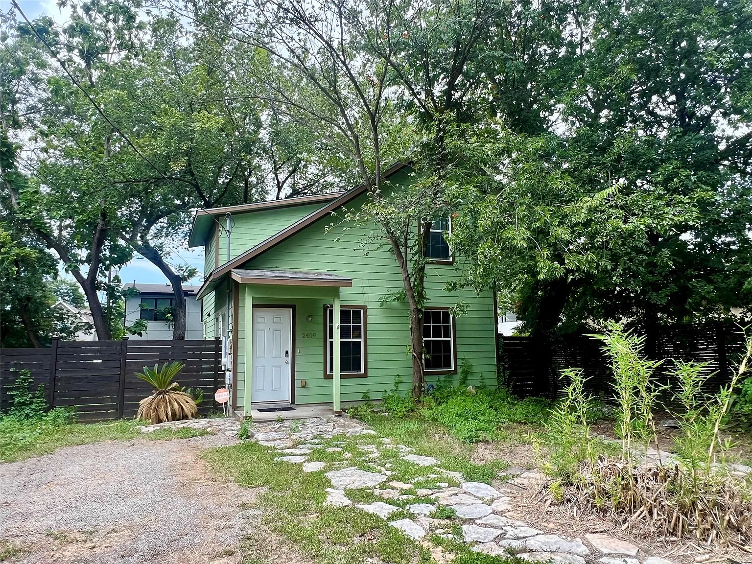 2 bed, 2.0 bath, 1111 sqft, $2,950 — Photo 3