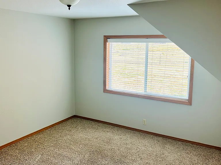 21818 Bulson Rd — Photo 17