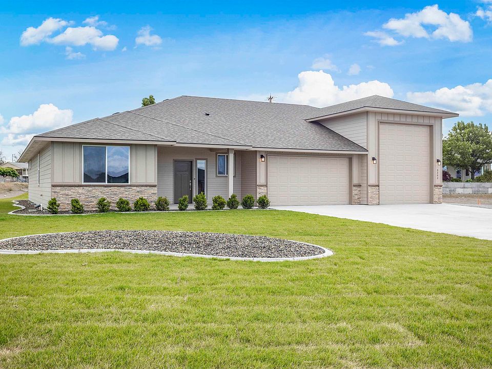1st image of 3303 Road 71st Pl