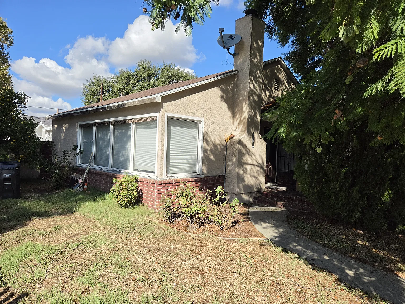 3 bed, 1200 sqft, $3,750 — Photo 2