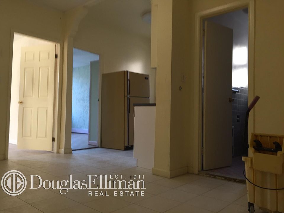 2nd image of 1814 76th St APT 1R