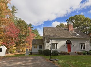 318 Birchbark Dr, Hanson, MA 02341