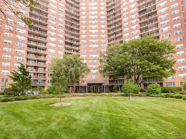 5700 Arlington Avenue #15S, Bronx, NY 10471