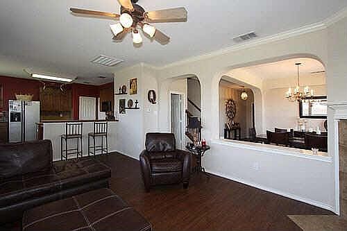 5th image of 10829 Emerald Park Ln