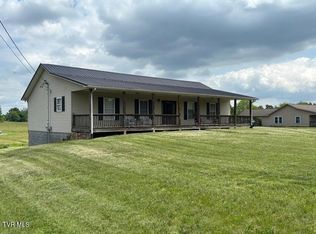 114 Robertson Creek Rd, Bulls Gap, TN 37711