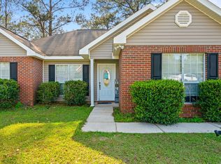7 Hunters Way, Hattiesburg, MS 39402
