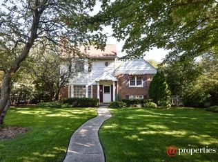 62 Williamsburg Rd, Evanston, IL 60203