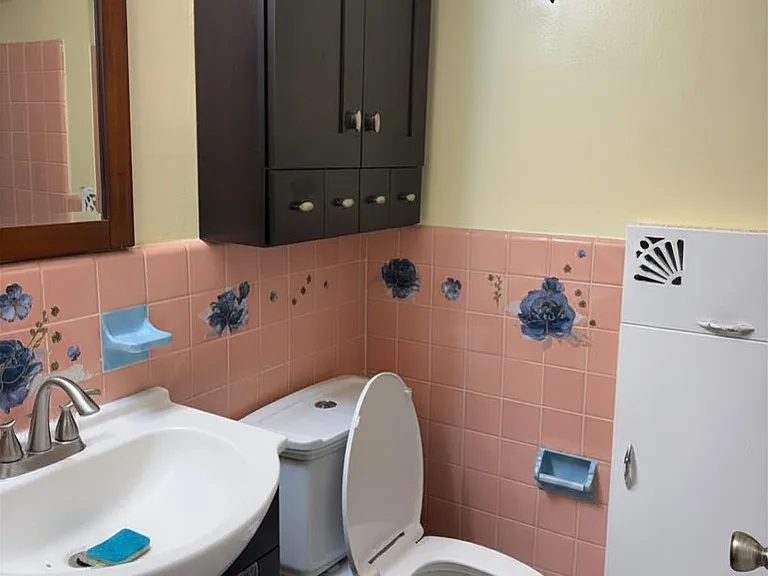 6414 Akron St — Photo 12