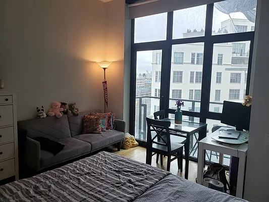 Rented by City View Living | media 47