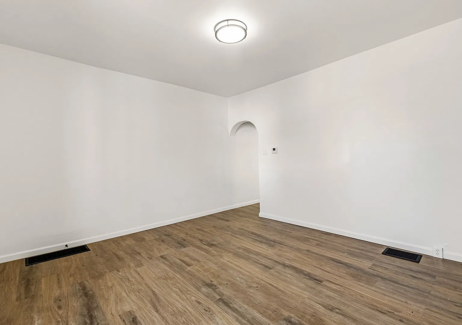 Beautiful 2 bedroom home in Lawrenceville available now! — Photo 3