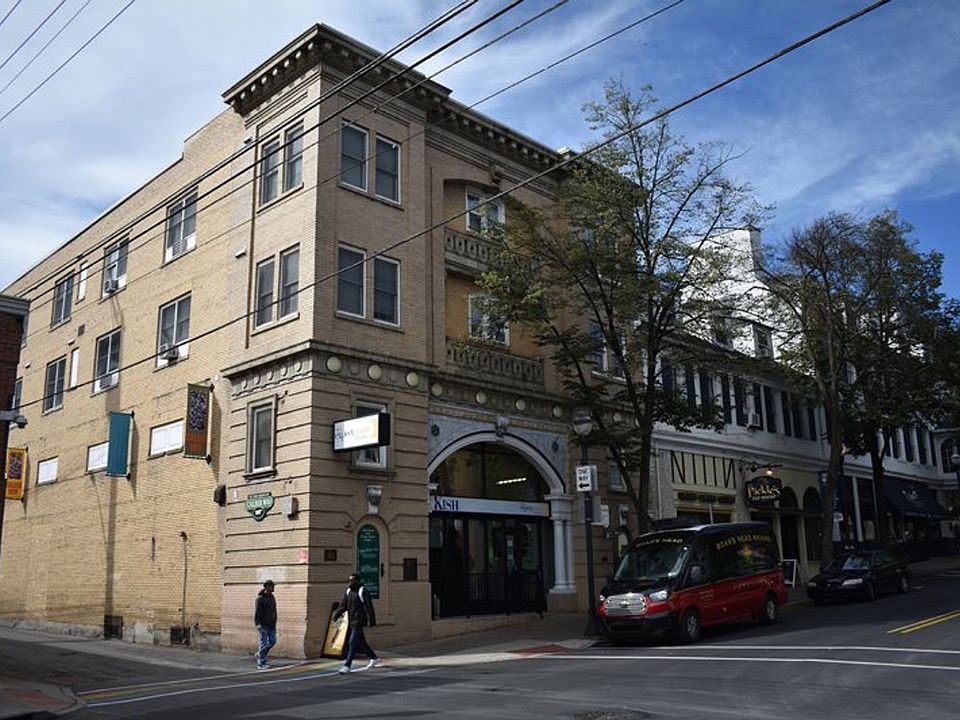 2nd image of 112 S Allen St #21