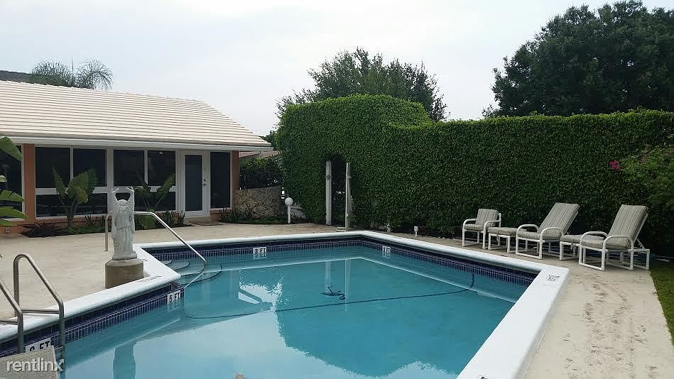 pool 1