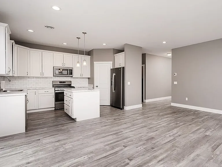 6322 Ridge Stone Dr S — Photo 3