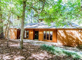 3728 Summer Ln, Huntsville, TX 77340