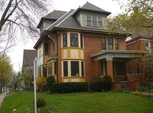 2830 W McKinley Blvd, Milwaukee, WI 53208