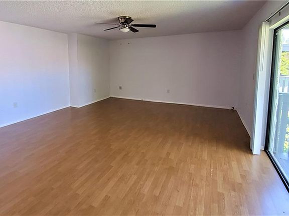 5th image of 819 114th Ave N APT 906