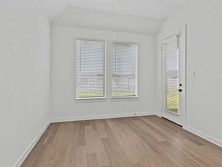 4009 Pear Tree Way — Photo 14