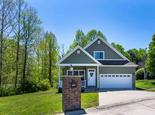 400 Oakwood Rd, Culloden, WV 25510