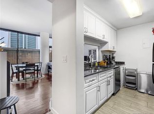 127 Greyrock Pl APT PL2, Stamford, CT