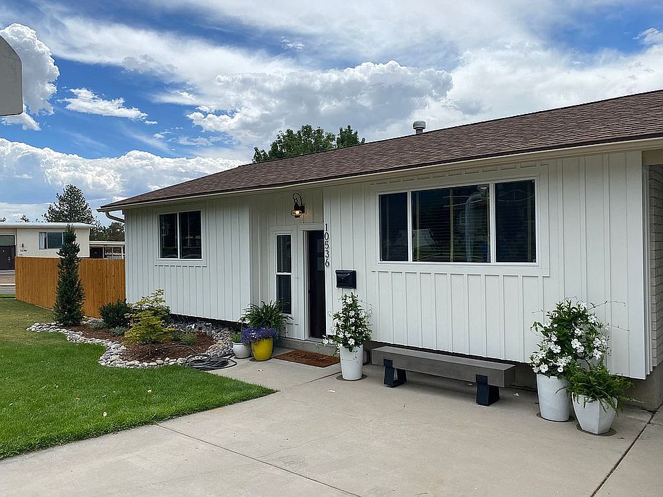 1st image of 10536 S Larkspur Dr