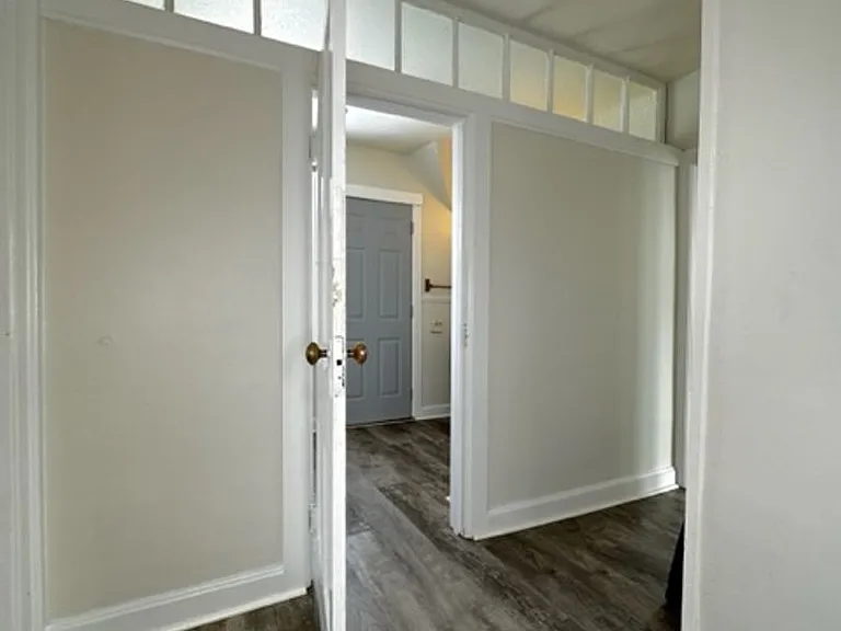 2707 Forest Ave — Photo 7