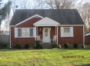 2216 Cavalier Dr, Shively, KY 40216