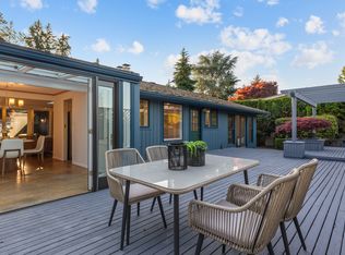 2404 79th Ave NE, Medina, WA 98039