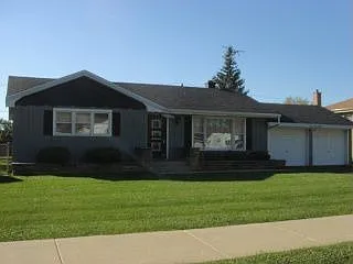 7920 Lotus Ave photo 1