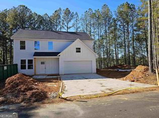 24 Rocky Cir NE, White, GA 30184
