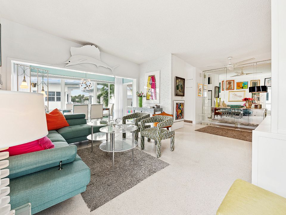 1st image of 425 Bayshore Dr APT 2