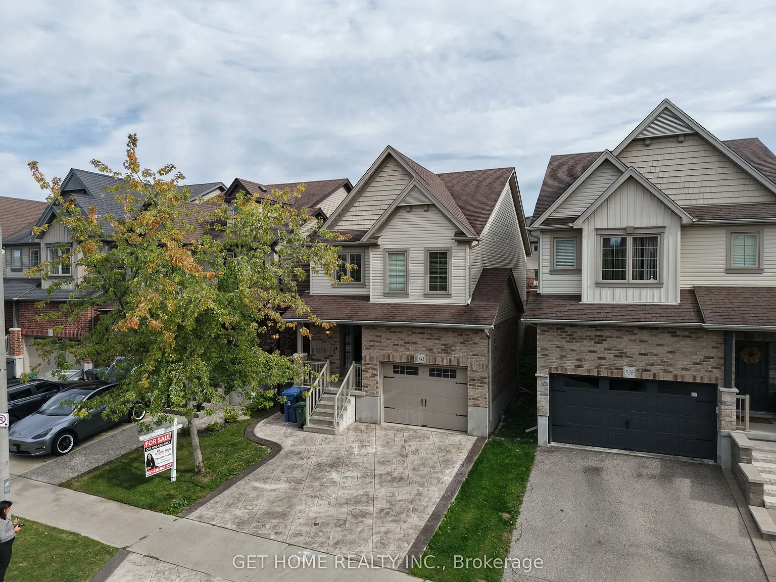 3 bed, $3,000 — Photo 1