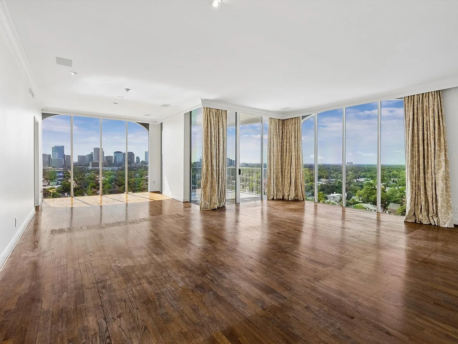 2 bed, 2.5 bath, 1865 sqft, $6,500 — Photo 2