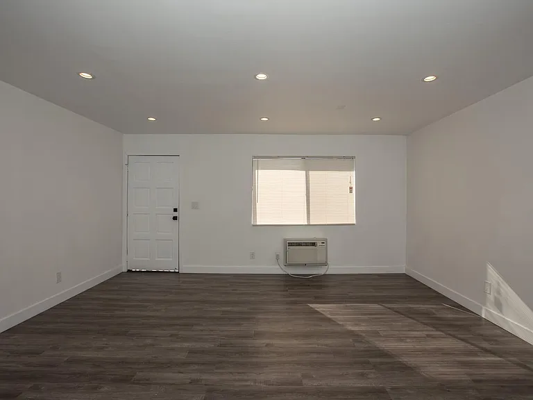 826 Wilcox Ave #A106 — Photo 1