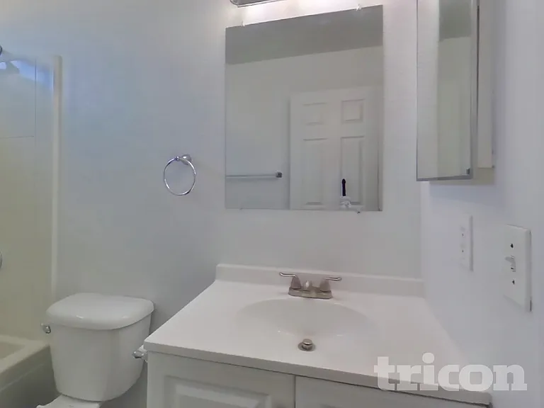 17832 N 31st Ave — Photo 14