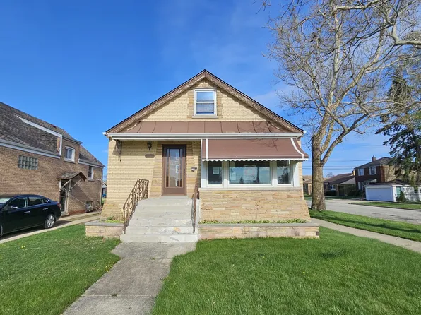 2263 S 14th Ave, North Riverside, IL 60546