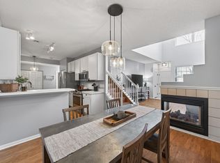 9275 Holly Ln N, Maple Grove, MN 55311