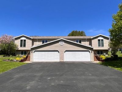 675 West Blackhawk DRIVE UNIT 673, Fort Atkinson, WI, 53538