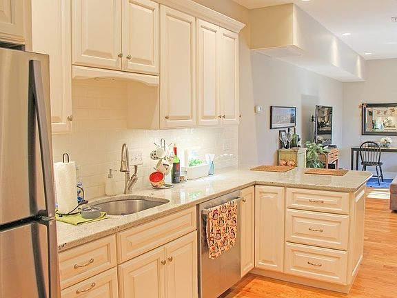 Kitchen 3