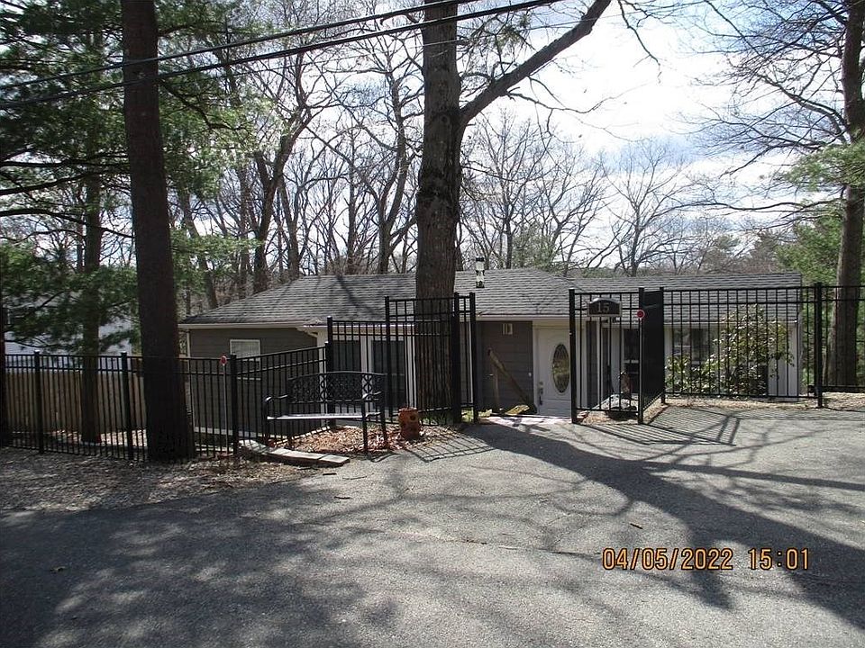 2nd image of 15 Hilldale Ave