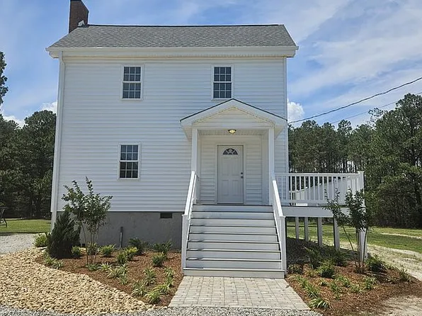 9632 Rowes Point Rd, Hayes, VA 23072