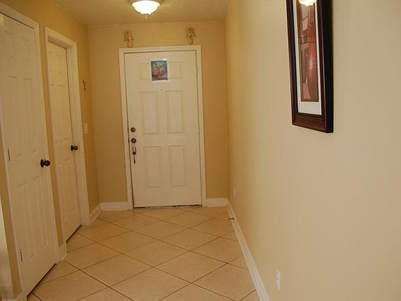3rd image of 1216 Kempton Chase Pkwy