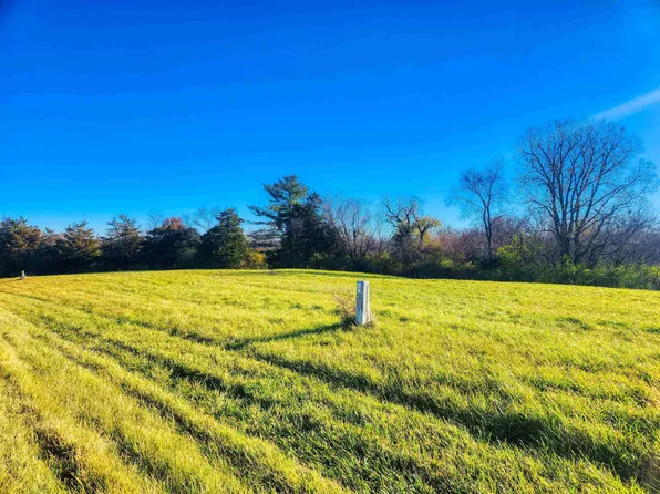 5-270R Heathcliff Dr, Lanark, IL 61046