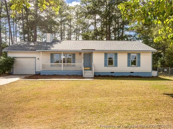 3106 Sommer Dr, Hope Mills, NC 28348