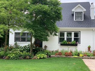 714 E Indiana St, Wheaton, IL 60187