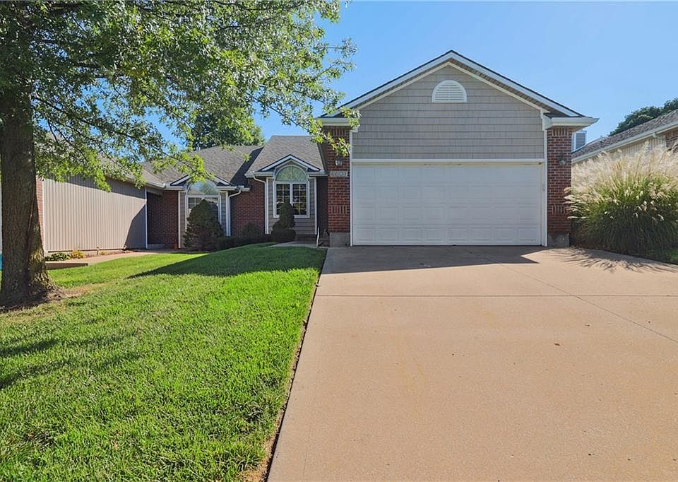 1st image of 4607 Hedges Ave