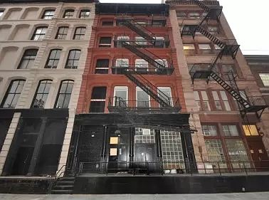 5th image of 84 Thomas St APT 1