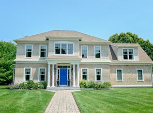 4 Cowell Ct, Pawcatuck, CT 06379